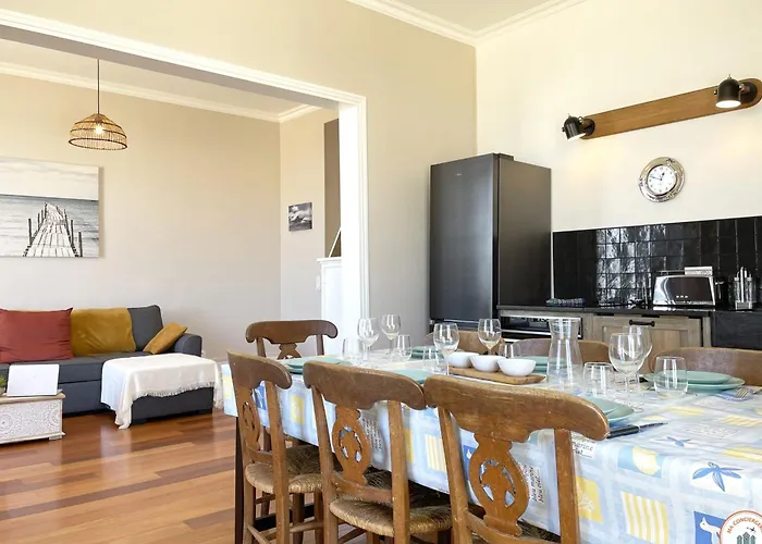 Roches Normandes - Terrasse Vue Et Апартаменты *