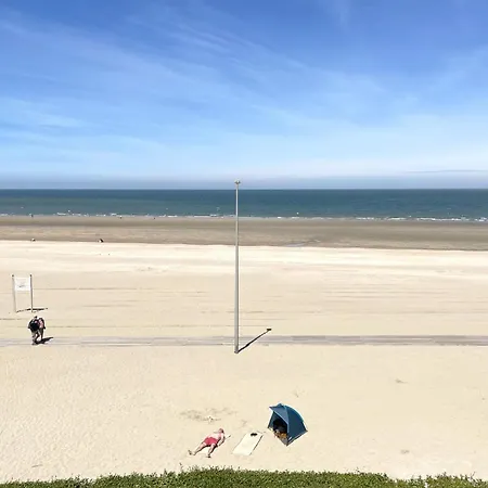 Roches Normandes - Terrasse Vue Et * Trouville-sur-Mer