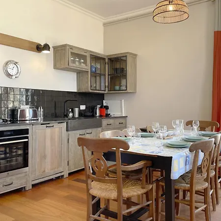 Roches Normandes - Terrasse Vue Et * Trouville-sur-Mer