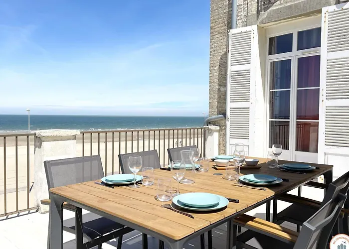 Roches Normandes - Terrasse Vue Et Apartment *