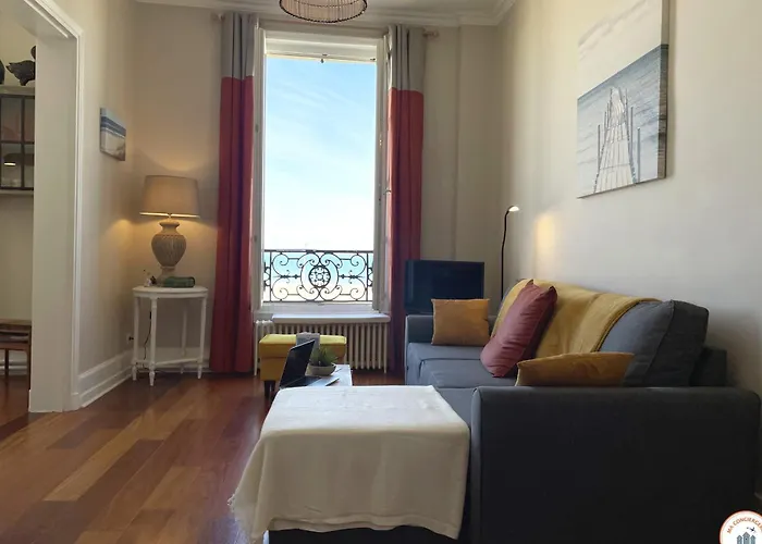 Roches Normandes - Terrasse Vue Et Apartment Trouville-sur-Mer