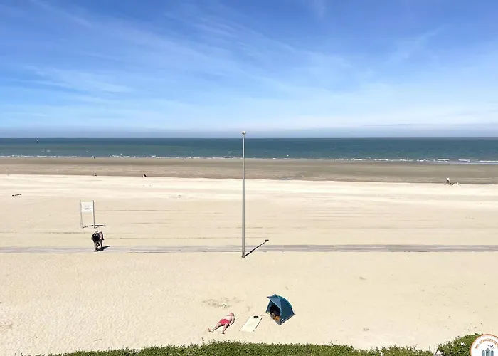 Roches Normandes - Terrasse Vue Et * Trouville-sur-Mer